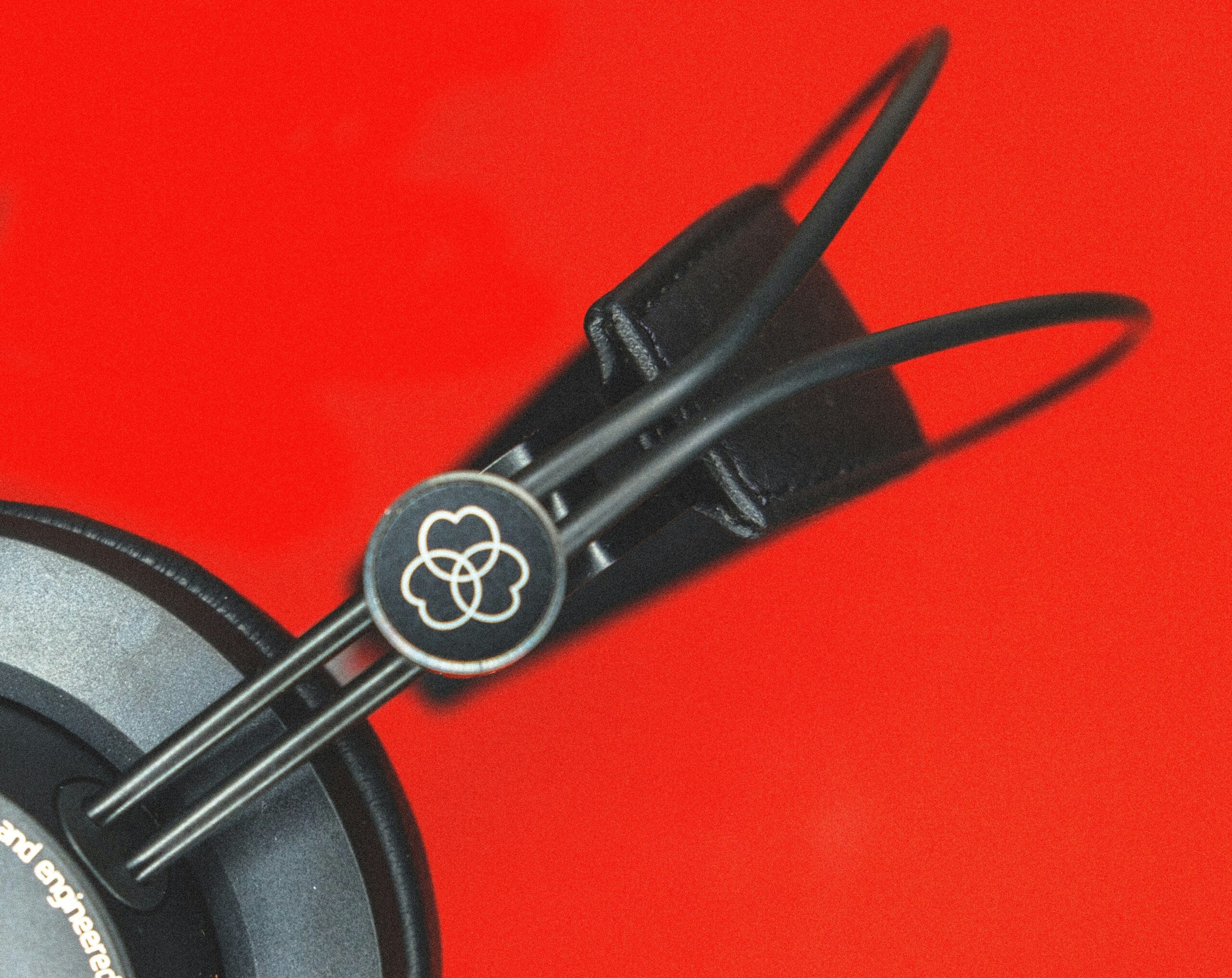 The Evolution of MP3 Music Downloads: From Napster to Modern Platforms